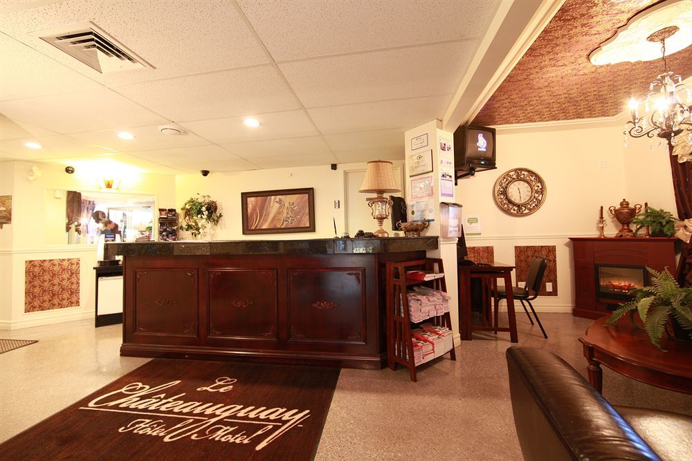 Hotel Et Motel Le Chateauguay Québec Interiør bilde